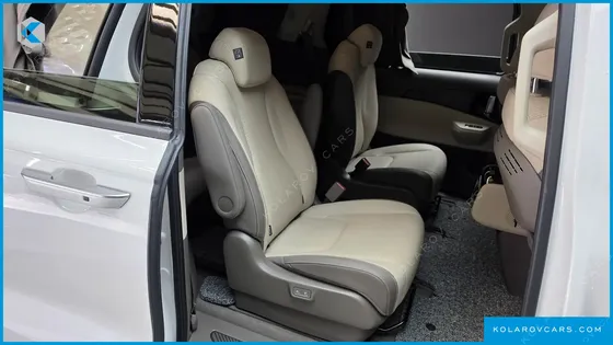 KIA CARNIVAL HEV 9-SEATER HI-LIMOUSINE