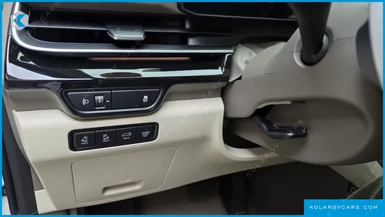 KIA CARNIVAL HEV 9-SEATER HI-LIMOUSINE