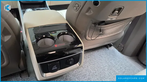 KIA CARNIVAL HEV 9-SEATER HI-LIMOUSINE