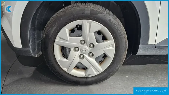 HYUNDAI VENUE 1.6 SMART