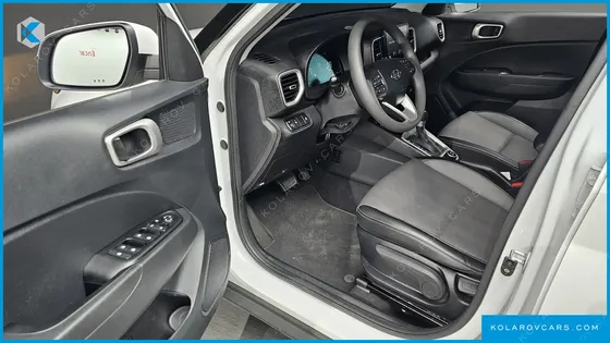 HYUNDAI VENUE 1.6 SMART