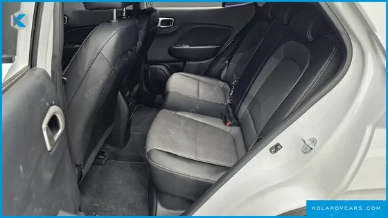 HYUNDAI VENUE 1.6 SMART