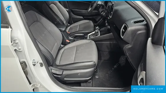 HYUNDAI VENUE 1.6 SMART