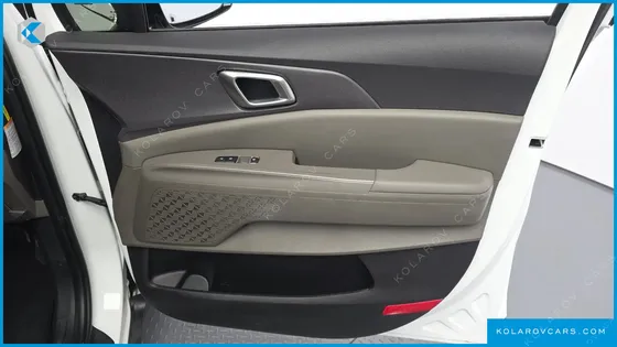 KIA CARNIVAL HEV 9 SEATER PRESTIGE
