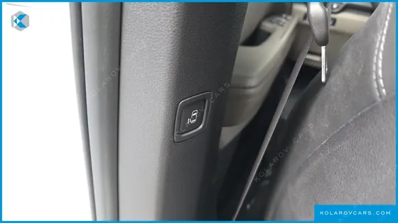KIA CARNIVAL HEV 9 SEATER PRESTIGE