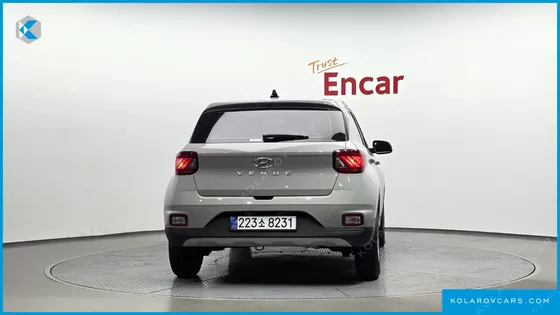 HYUNDAI VENUE 1,6 PREMIUM