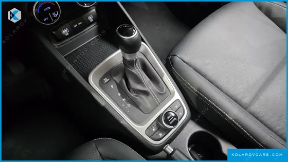 HYUNDAI VENUE 1,6 PREMIUM