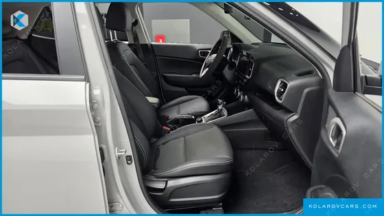 HYUNDAI VENUE 1,6 PREMIUM