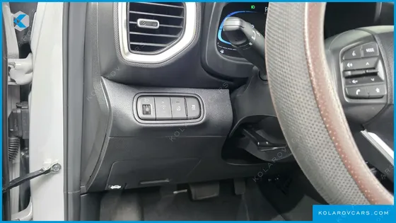 HYUNDAI VENUE 1,6 PREMIUM