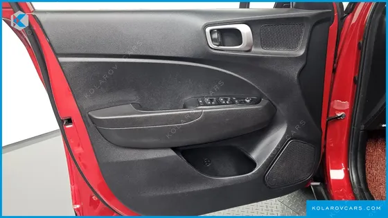 HYUNDAI VENUE 1.6 SMART