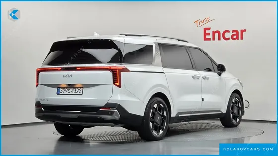 KIA CARNIVAL DIESEL 7-SEATER NOBLESSE