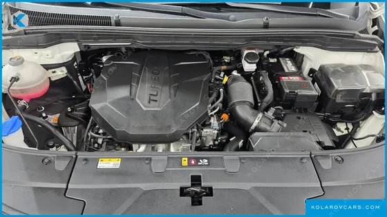 KIA CARNIVAL DIESEL 7-SEATER NOBLESSE