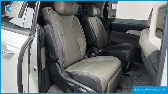 KIA CARNIVAL DIESEL 7-SEATER NOBLESSE