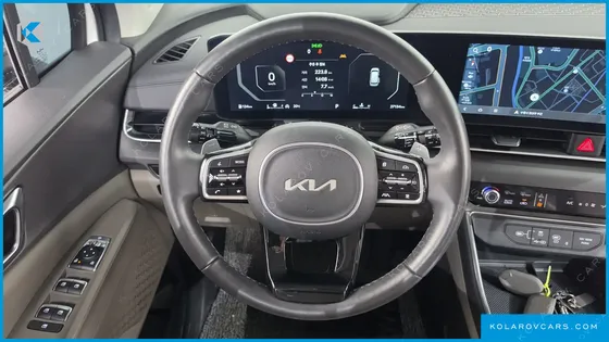 KIA CARNIVAL DIESEL 7-SEATER NOBLESSE