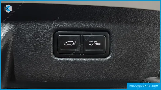 KIA CARNIVAL DIESEL 7-SEATER NOBLESSE