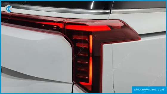 KIA CARNIVAL DIESEL 7-SEATER NOBLESSE