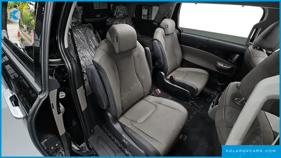 KIA CARNIVAL HEV 9SEATER GRAVITY