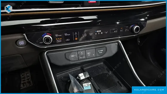 KIA CARNIVAL HEV 9SEATER GRAVITY