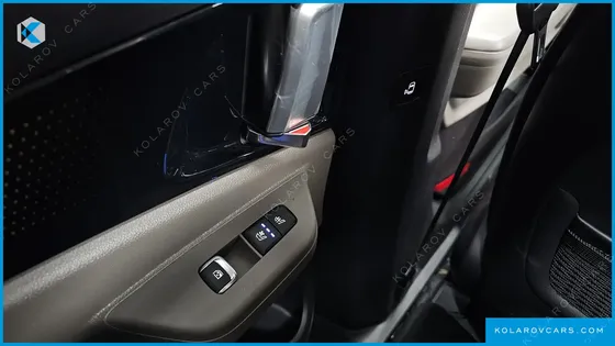 KIA CARNIVAL HEV 9SEATER GRAVITY