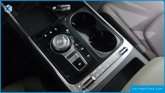 KIA CARNIVAL HEV 7SEATER SIGNATURE
