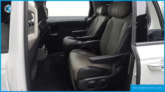 KIA CARNIVAL HEV 7SEATER SIGNATURE