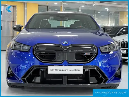 BMW M5 M5 SEDAN