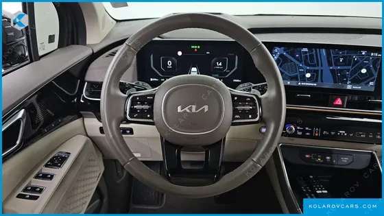 KIA CARNIVAL HEV 9-SEATER HI-LIMOUSINE