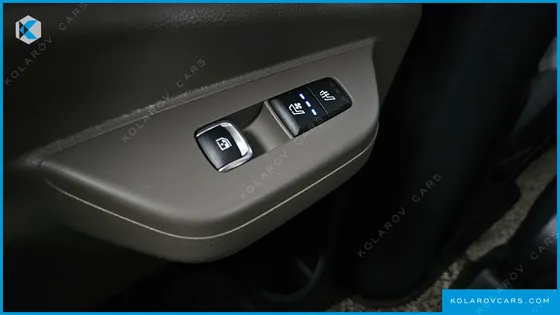 KIA CARNIVAL DIESEL 9-SEATER NOBLESSE