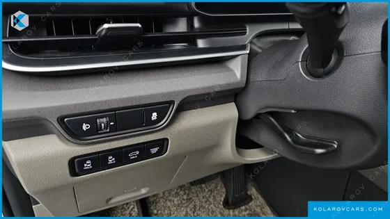 KIA CARNIVAL DIESEL 9-SEATER NOBLESSE