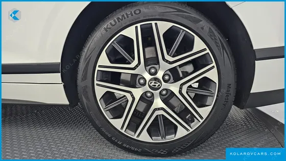 HYUNDAI GRANDEUR 3.5 GASOLINE 2WD