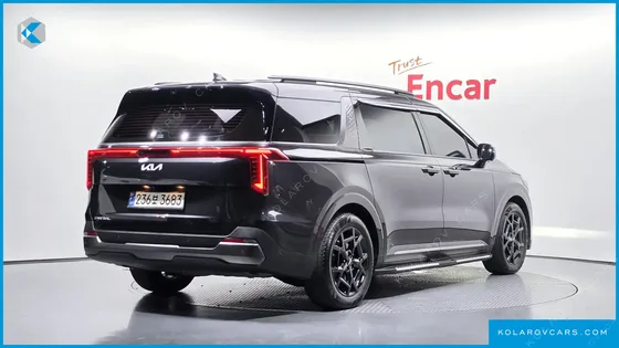 KIA CARNIVAL GASOLINE 7-SEATER GRAVITY