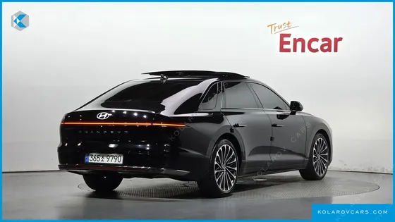 HYUNDAI GRANDEUR 2,5 GASOLINE 2WD
