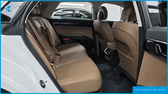HYUNDAI GRANDEUR 2,5 GASOLINE 2WD
