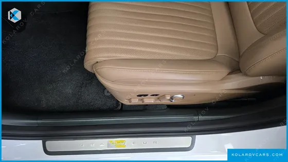 HYUNDAI GRANDEUR 2,5 GASOLINE 2WD