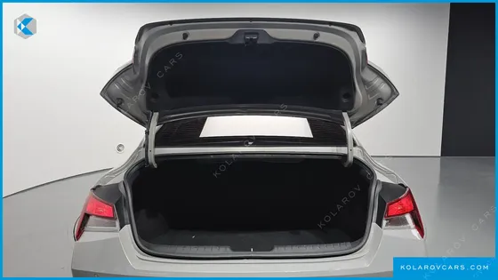 HYUNDAI ELANTRA (AVANTE) 1.6