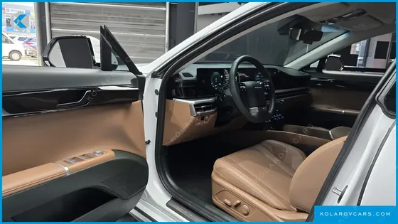 HYUNDAI GRANDEUR 2,5 GASOLINE 2WD