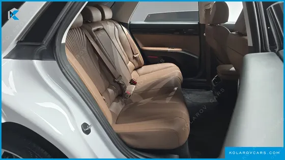 HYUNDAI GRANDEUR 2,5 GASOLINE 2WD