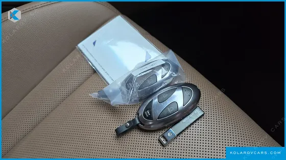 HYUNDAI GRANDEUR 2,5 GASOLINE 2WD