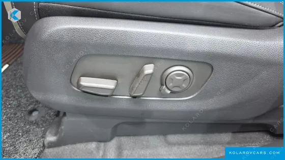 KIA CARNIVAL HEV 9SEATER GRAVITY