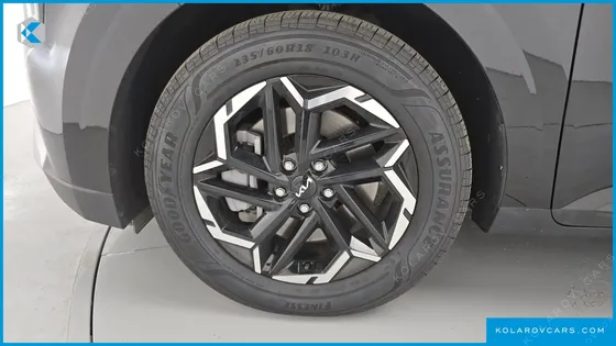 KIA CARNIVAL DIESEL 9-SEATER PRESTIGE
