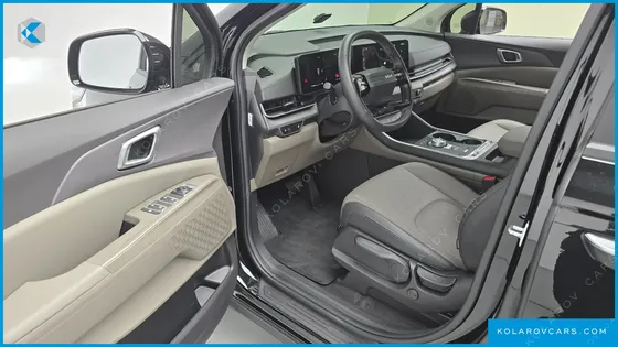 KIA CARNIVAL DIESEL 9-SEATER PRESTIGE