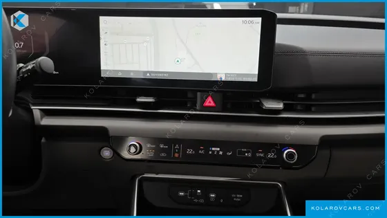 KIA CARNIVAL DIESEL 9-SEATER PRESTIGE