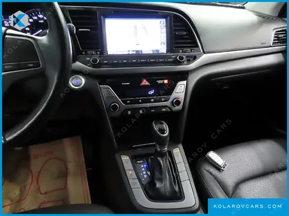 HYUNDAI ELANTRA (AVANTE) 1.6 GDI SMART
