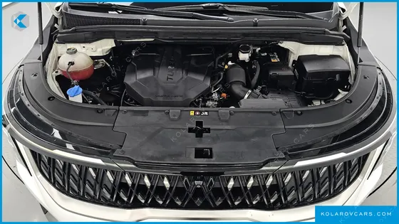 KIA CARNIVAL DIESEL 9-SEATER NOBLESSE
