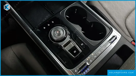 KIA CARNIVAL DIESEL 9-SEATER NOBLESSE