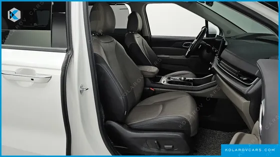 KIA CARNIVAL DIESEL 9-SEATER NOBLESSE