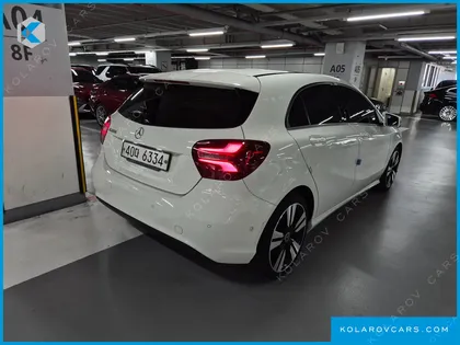 MERCEDES A-CLASS A200