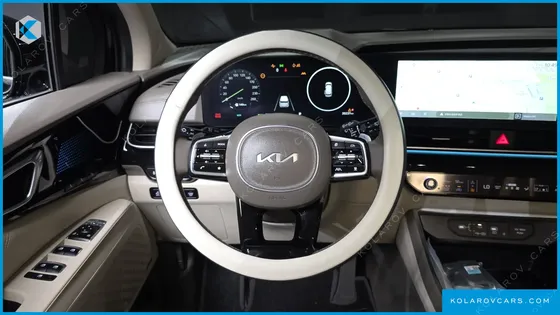 KIA CARNIVAL HEV 9-SEATER HI-LIMOUSINE