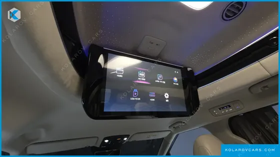 KIA CARNIVAL HEV 9-SEATER HI-LIMOUSINE
