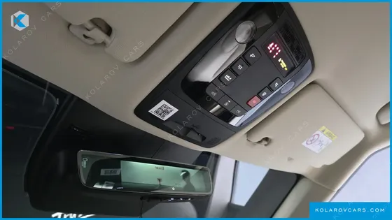 KIA CARNIVAL HEV 9-SEATER HI-LIMOUSINE